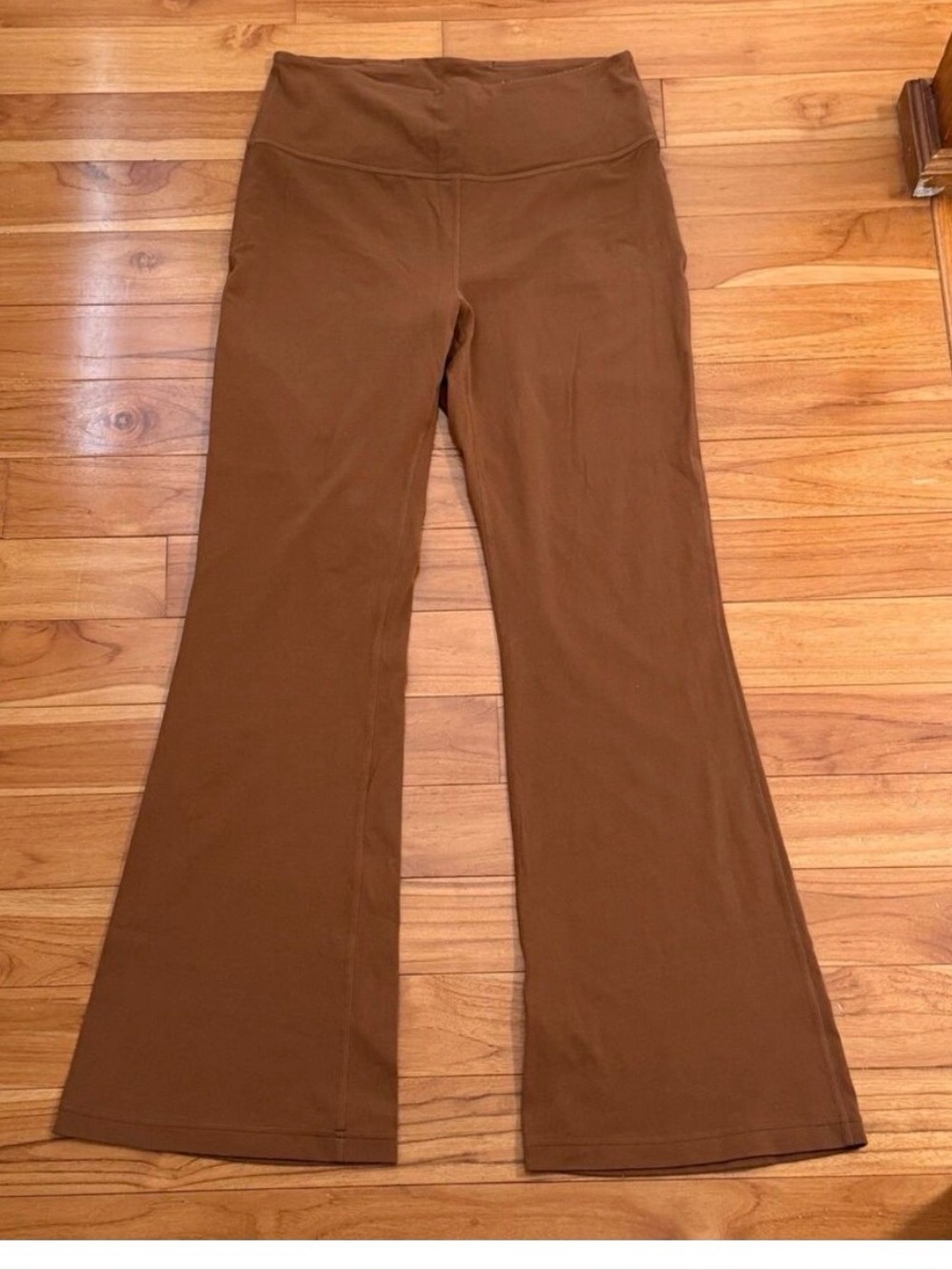 Lululemon groove pants - Picture 2 of 4
